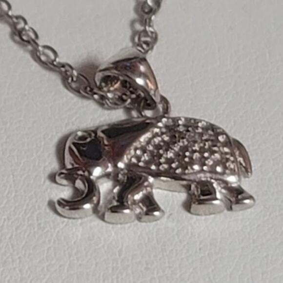 Bella Vie Fine Silver Plated pave Elephant Charm Necklace 16" - Picture 1 of 3